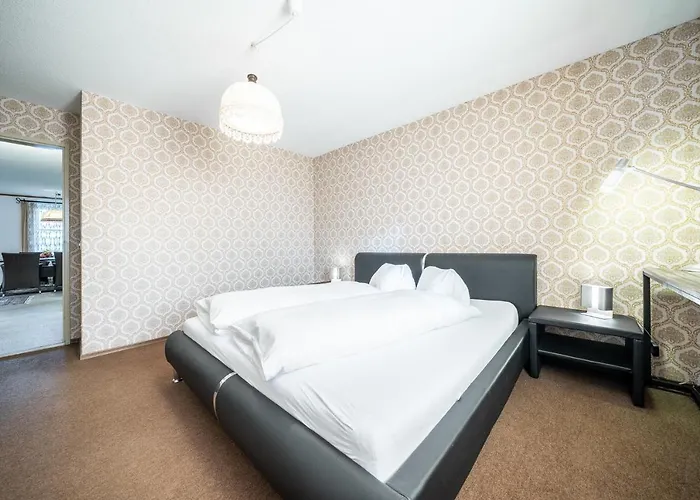 Apartman 9302 Zweckmaessig Eingerichtete 3,5 Mit Ueberdachtem Suedwestbalkon