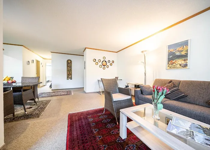 9302 Zweckmaessig Eingerichtete 3,5 Mit Ueberdachtem Suedwestbalkon