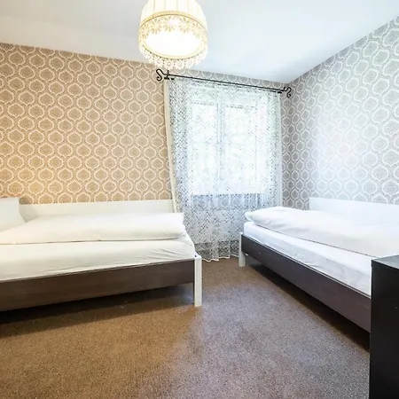 9302 Zweckmaessig Eingerichtete 3,5 Mit Ueberdachtem Suedwestbalkon Vulpera