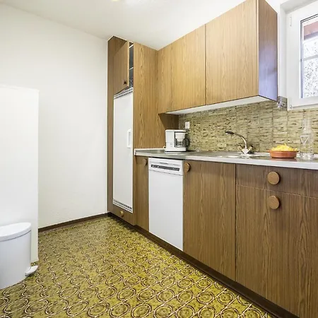 9302 Zweckmaessig Eingerichtete 3,5 Mit Ueberdachtem Suedwestbalkon * Vulpera